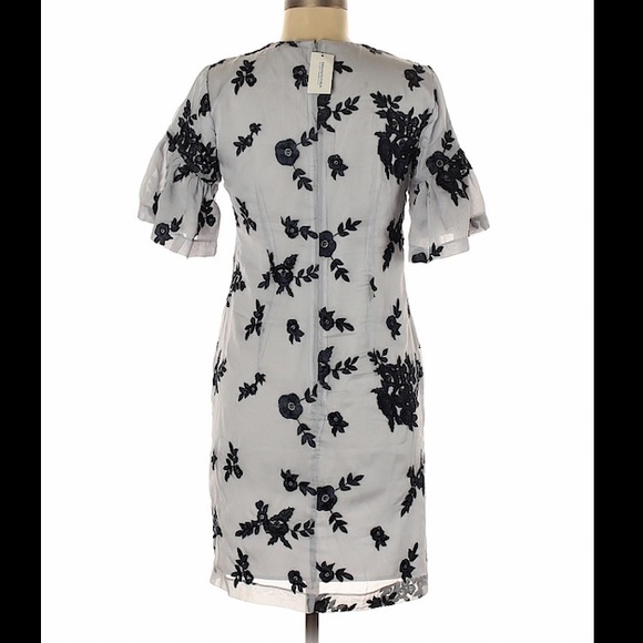 Banana Replublic Ruffle Sleeve Dress - Picture 2 of 2